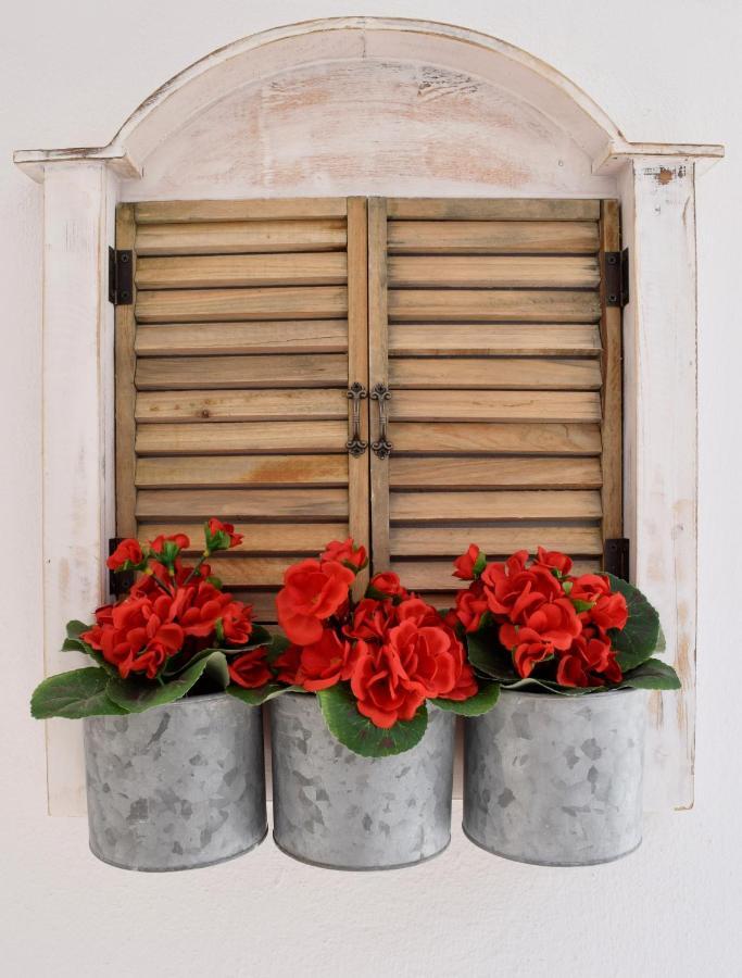 Authentic Santorinian Home Experience Тира Экстерьер фото